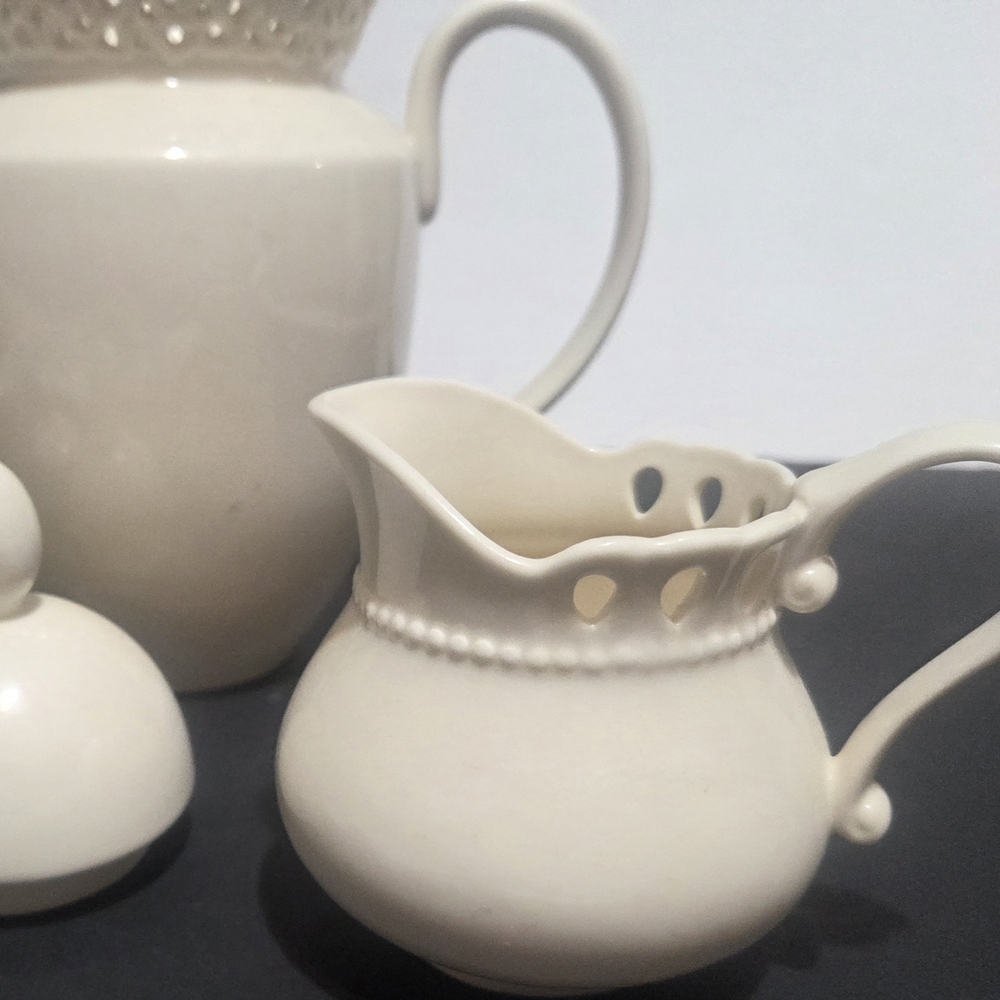 Cream Ceramic Tea Set with Teapot, Sugar Bowl & Creamer - Picture 4 of 8